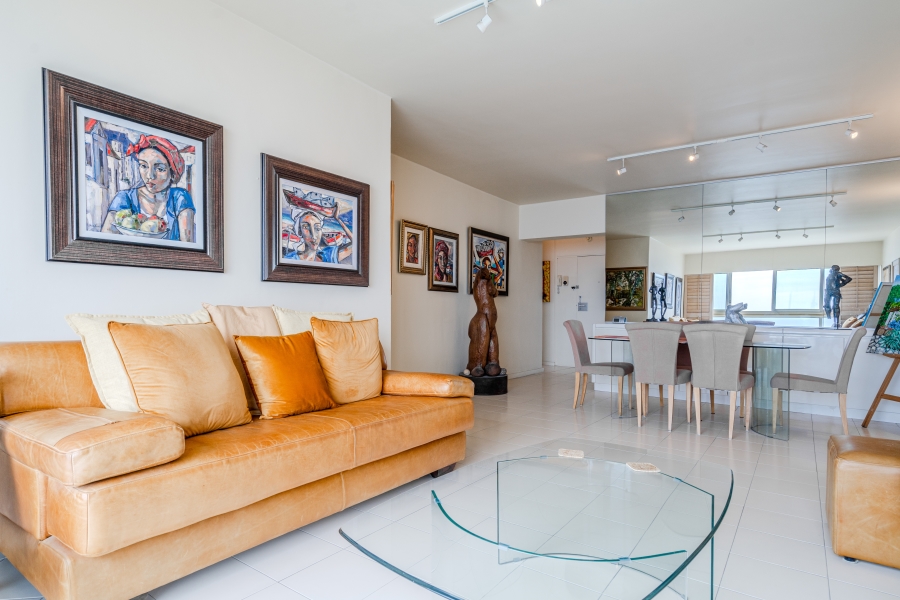 2 Bedroom Property for Sale in Sea Point Western Cape